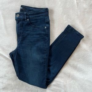 Express dark wash legging high rise jeans